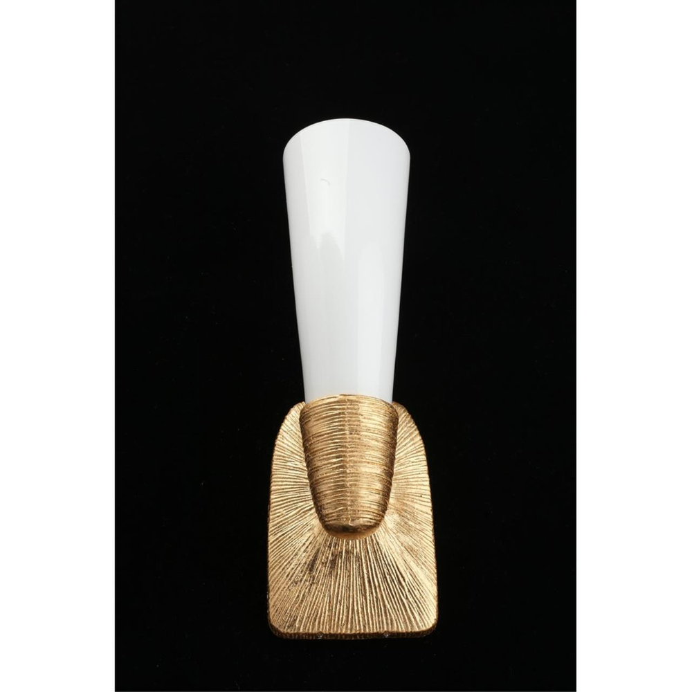 Настенный светильник Aployt Hloya APL.800.01.01