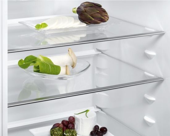 Холодильник Electrolux EJ 2301 AOX2