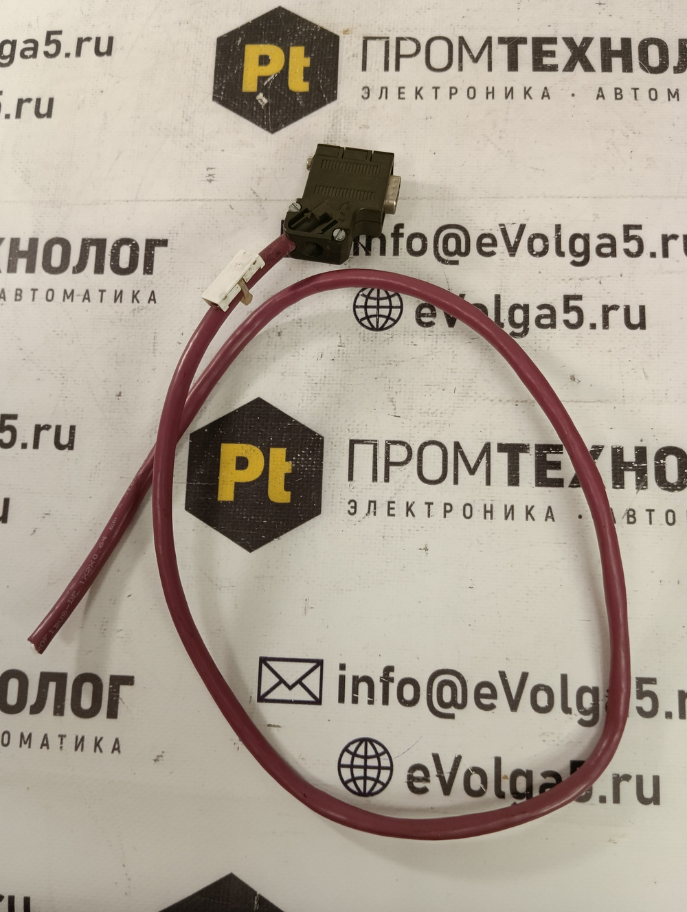 Siemens 6ES7972-0BA41-0XA0 с кабелем б/у