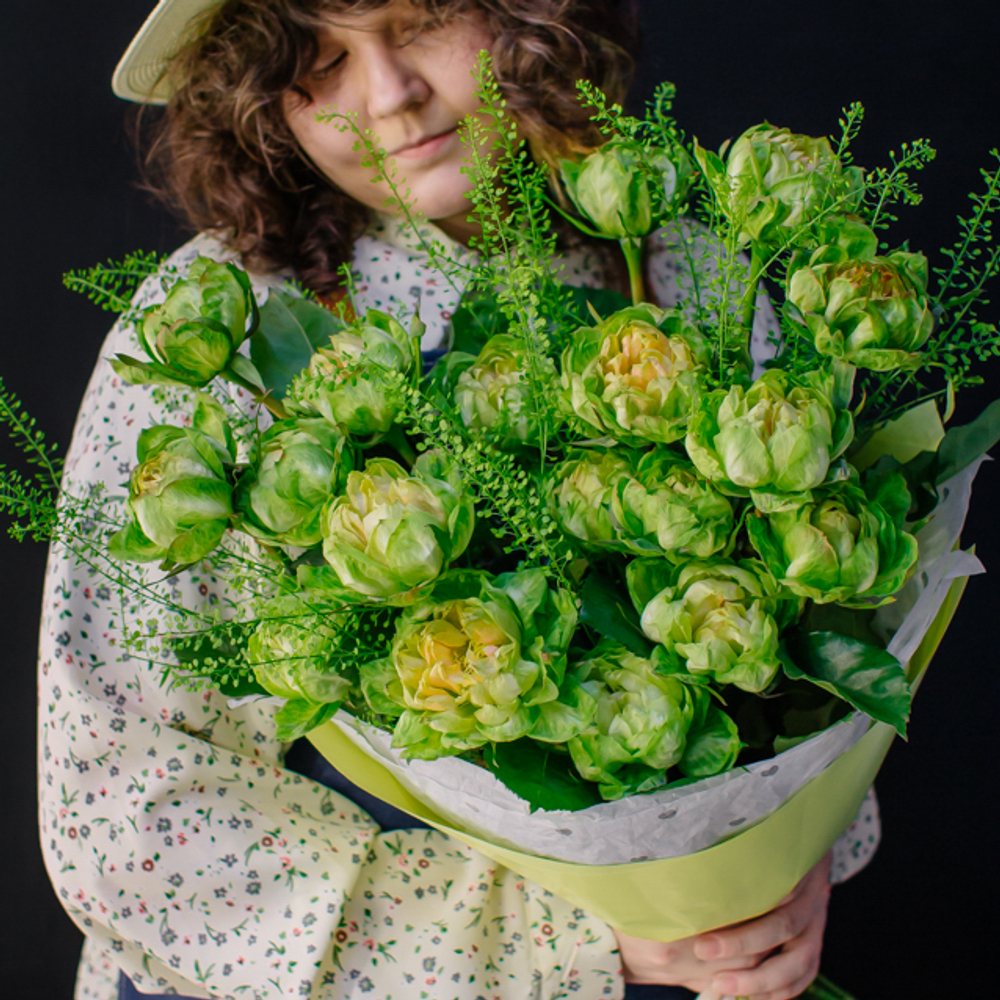 21. Оригинальный букет из розы сорта Вегги