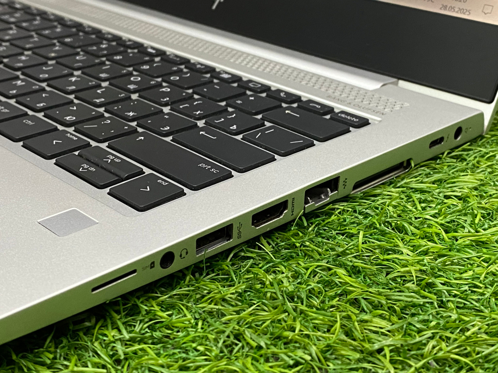 Ноутбук HP 13.3" i5-8250U/16GB/256GB SSD/ EliteBook 830 G5[3jx71ea]/Windows 10