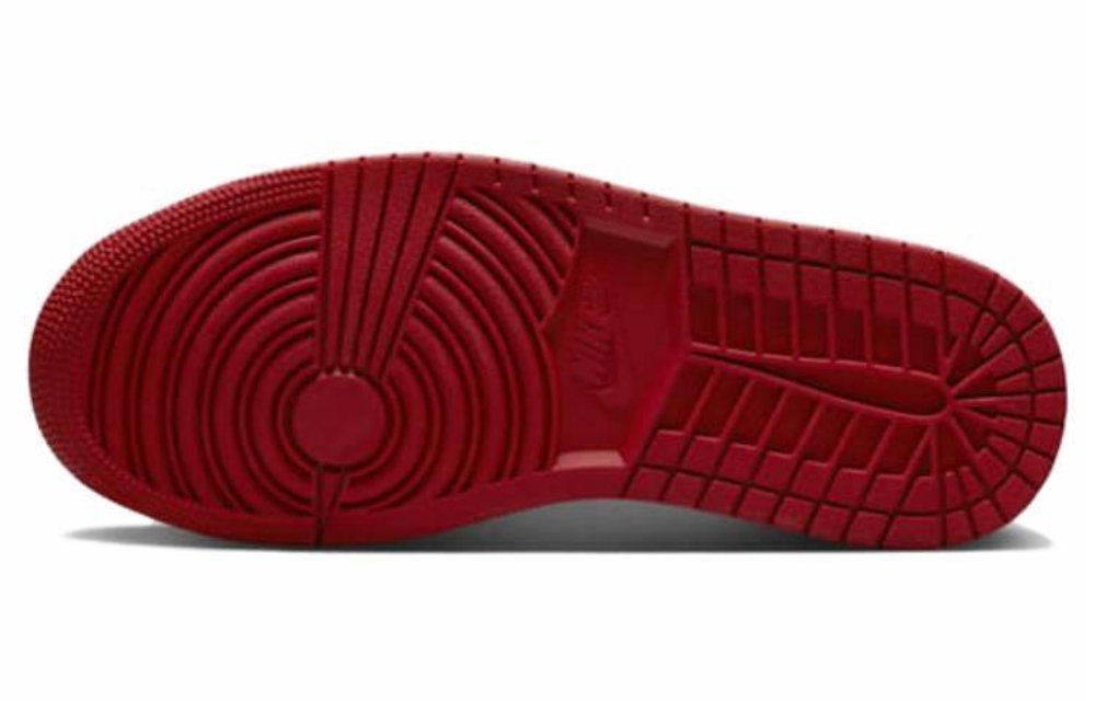Кроссовки Jordan Air Jordan 1 Low Og "Nc To Chi" (Женская размерная сетка)