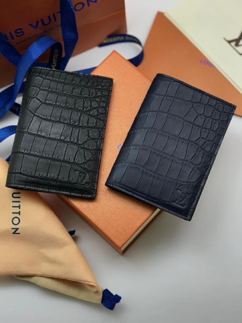 Обложка на паспорт Louis Vuitton
