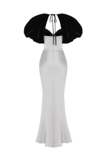 Платье макси из бархата и сатина с объемными рукавами и бахромой