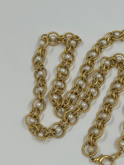 Цепь с «жемчугом»