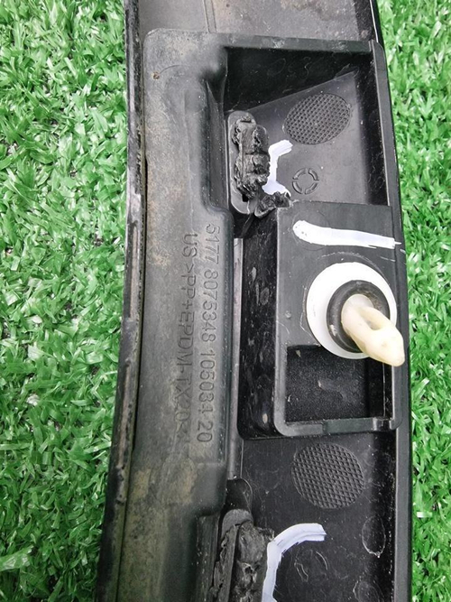 Расширитель передний правый BMW X6M F96 (19-23)