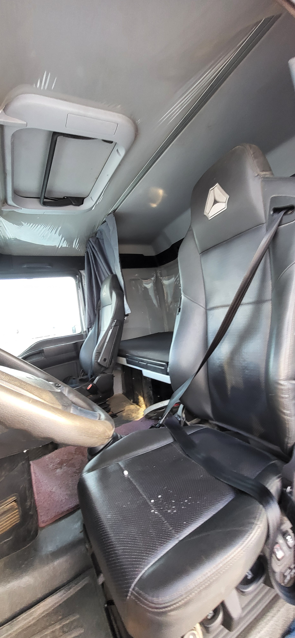 SITRAK C7H 8x4 Самосвал ZZ3316V466ME (Дизельный, 12,4 л, 480 л.с., МТ)