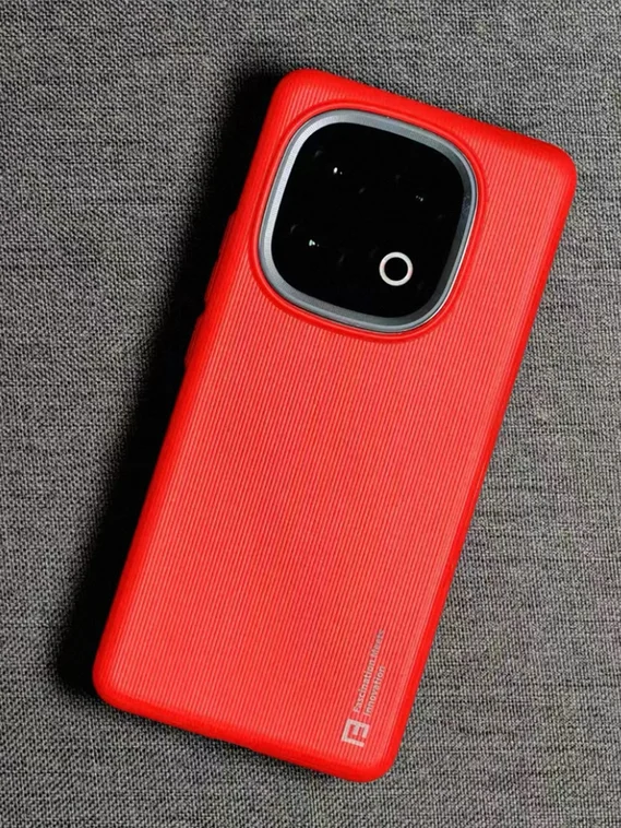 Защитный чехол для IQOO 13 Красный (Red)