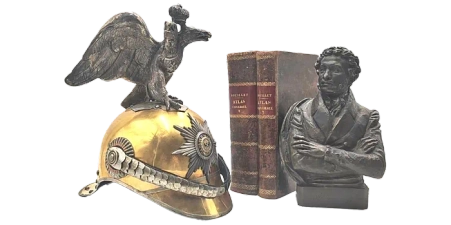 <span style="font-family: 'PT Serif', serif; letter-spacing: 0.1em; font-weight: bold; display: block; margin-bottom: 4px;">ПОДАРОК СО СМЫСЛОМ</span> <span style="color:#9d821c; font-size:14px; font-style:italic; font-family: 'PT Serif', serif; letter-spacing: 0;">Антикварные подарки и редкие коллекционные книги</span>