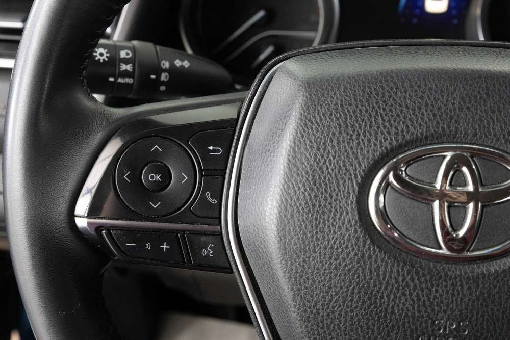 Toyota Camry, 2018 год