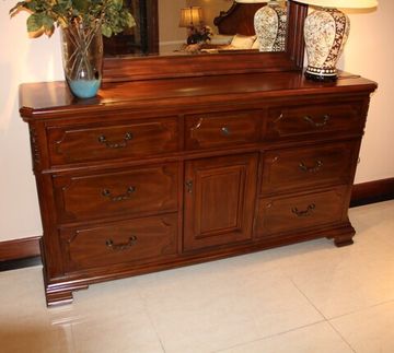 комод с зеркалом 10-19 ( American Furniture Company )