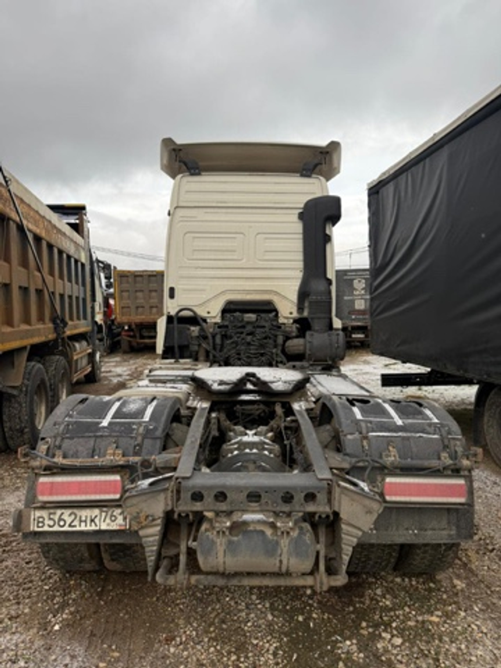 КамАЗ 5490 4x2 Седельный тягач 5490-DC (Дизель/Газ, 12,0 л, 401 л.с., МТ)