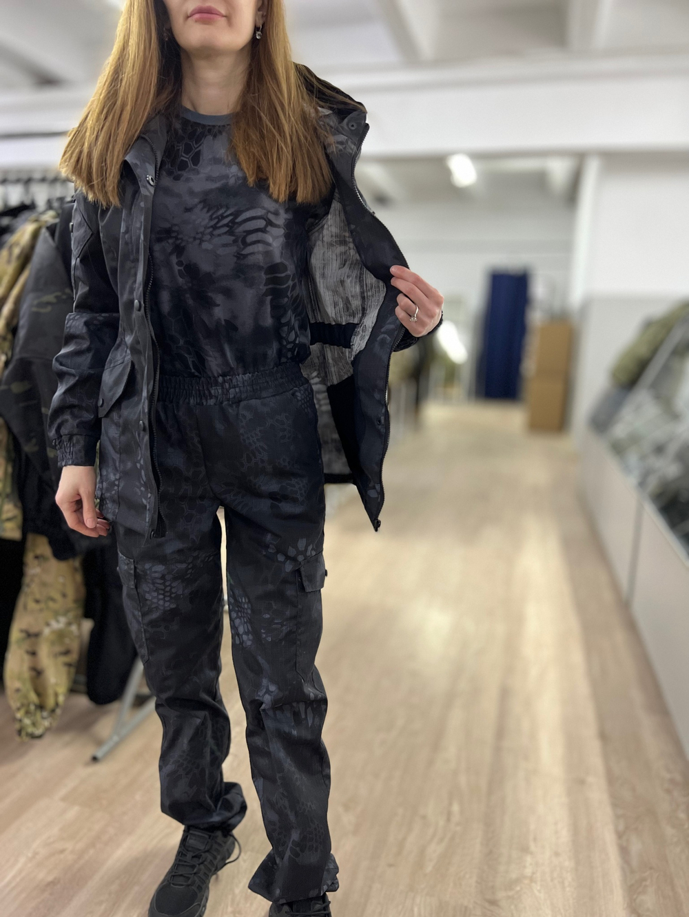 Женская горка Валькирия / весна-лето / черный питон