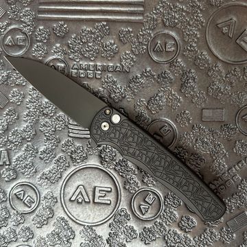 Нож складной Pro-Tech MALIBU CUSTOM - клинок DLC Магнакат Whancliffe, перламутровая кнопка, рукоять - черный алюминий