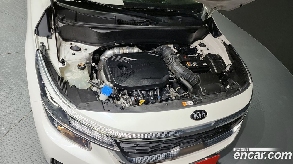 Kia Seltos Бензин 1.6 Turbo 2WD (06.2020)