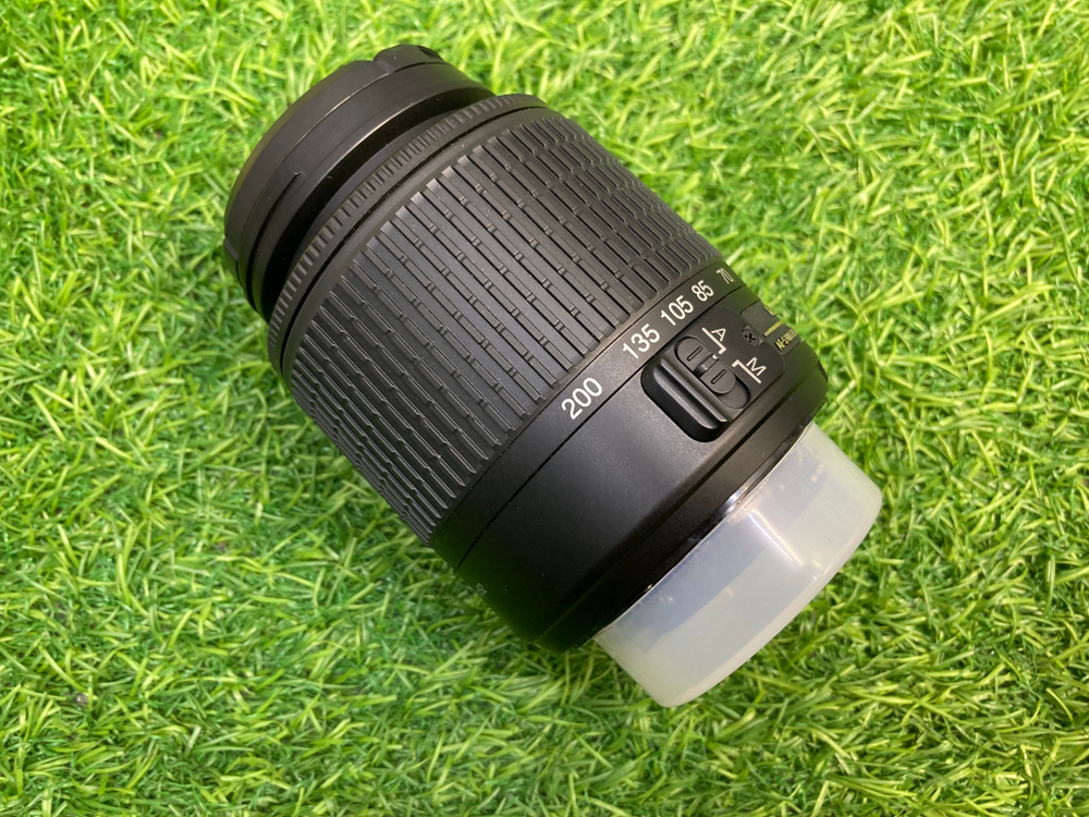 Nikon 55-200mm 4-5.6G AF-S DX ED Zoom-Nikkor