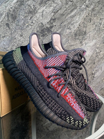 Кроссовки Adidas
