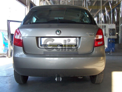 Фаркоп оцинкованный Galia S081A для Skoda Fabia хетчбек 2000-2007, 2007-2014(паспорт и сертификат в комплекте)(без электрики)
