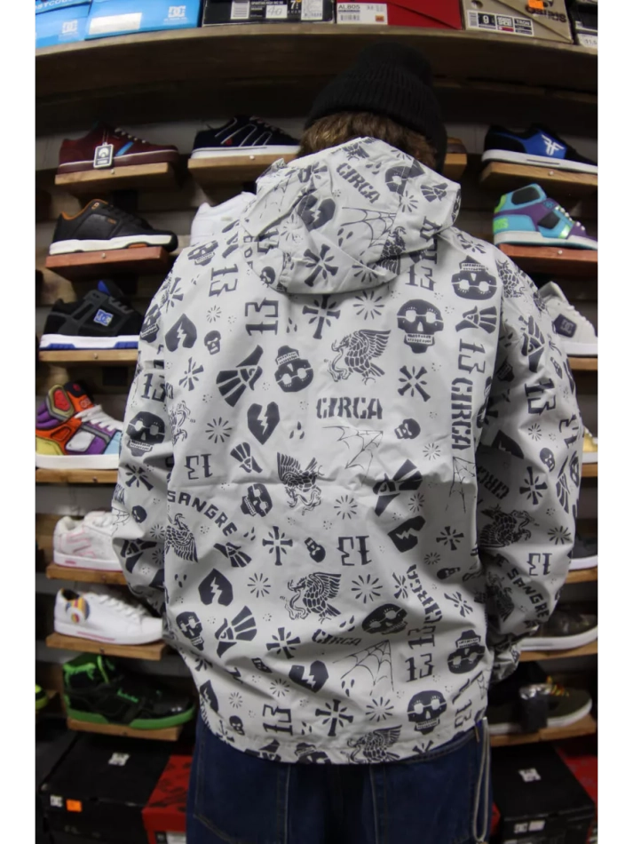 Ветровка Circa