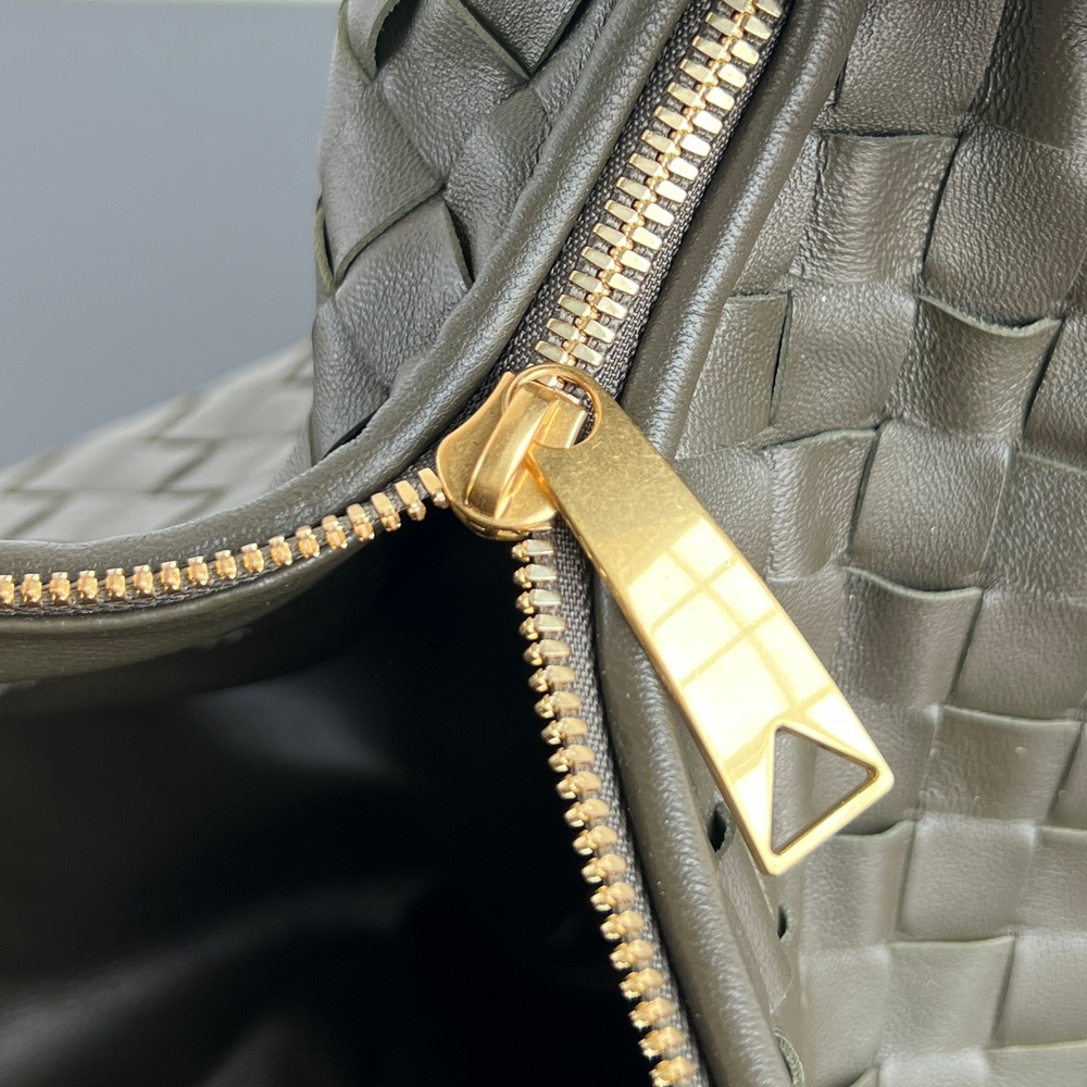 Bottega Veneta Small Jodie 48 cm