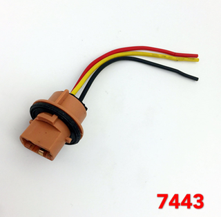 Патрон лампы W21/5W (W3x16d) 2конт безцок с провод "PARUSAUTO" KL7443