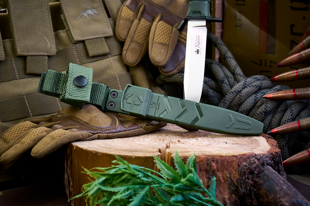 Нож Kizlyar Supreme COMBAT AUS-8 SW OKH PS (StoneWash, Olive Kraton Handle, Polyamid Sheath)