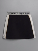 Костюм в садик, футболка и юбка