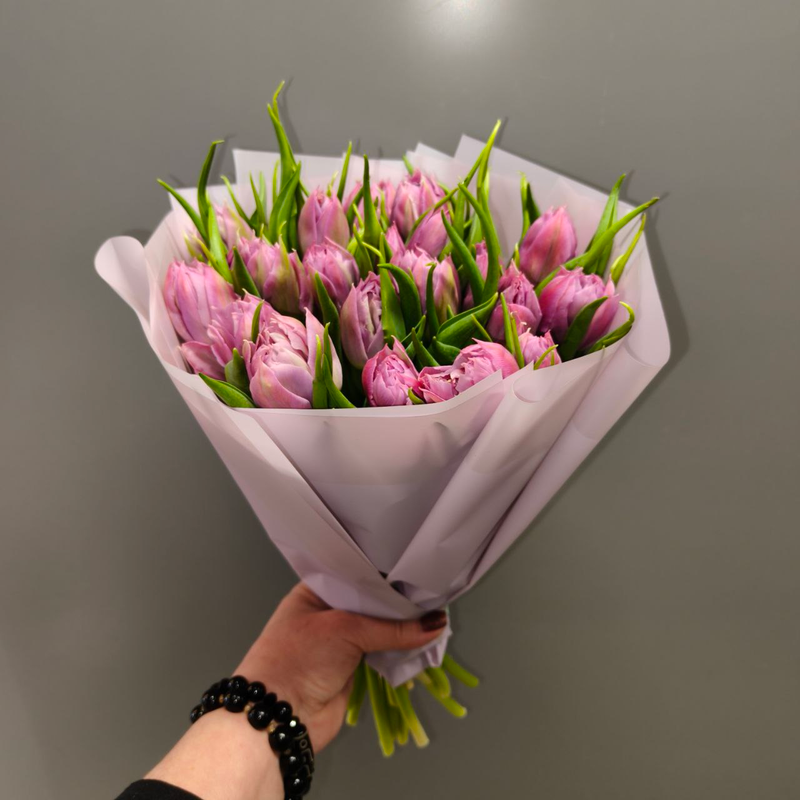 Букет из 25 тюльпанов "Дабл Прайс" Букет из 25 тюльпанов "Дабл Прайс"