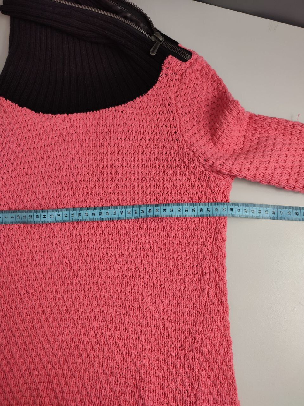 Свитер Only с объемным воротником 42 размер