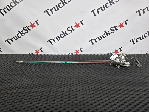 Замок двери внутренний левый 2018г.