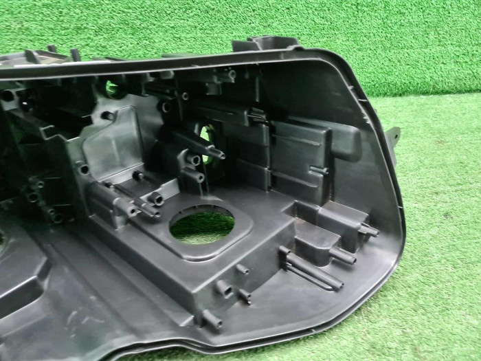 Корпус фары правый VW Tiguan 2 (2016-2020)