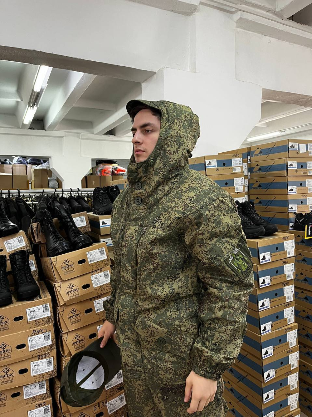 Горка 5 зима / зелёный пиксель