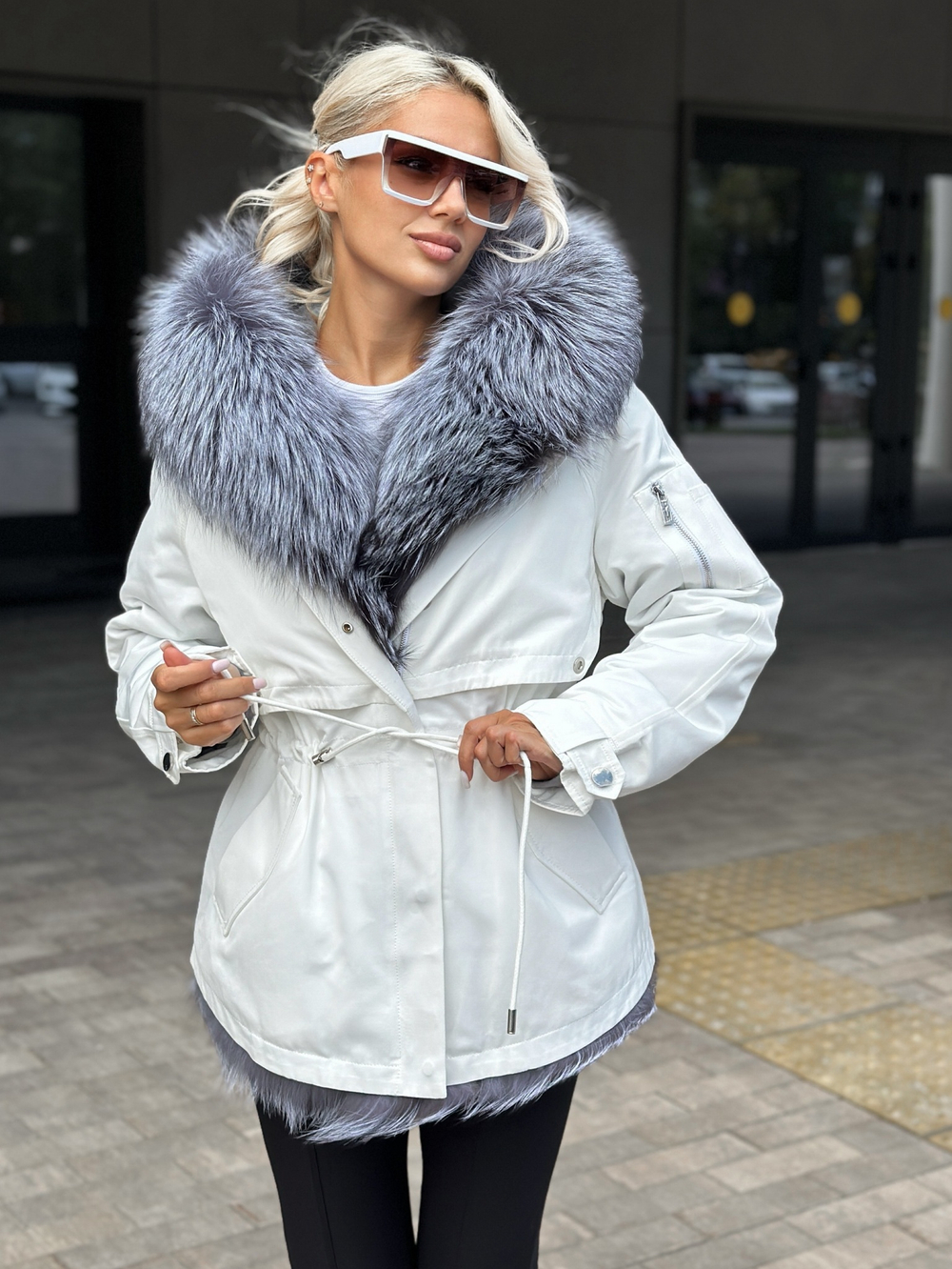 Парка с цельным мехом чернобурки 70см