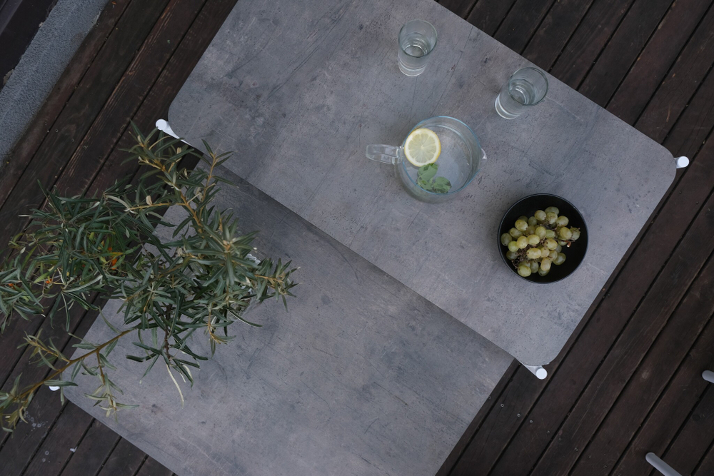 Журнальный стол ВОЛАНТ, столешница ДПК