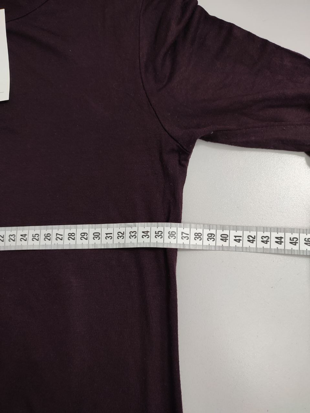 Платье H&M лаконичное 42 размер