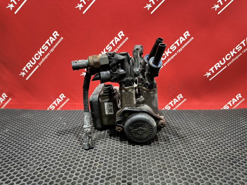 Кран управления тормозами прицепа 2023г.