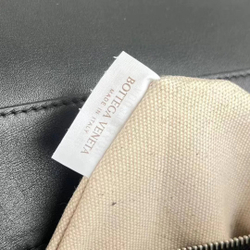 Черная сумка-мессенджер Bottega Veneta Andiamo Small