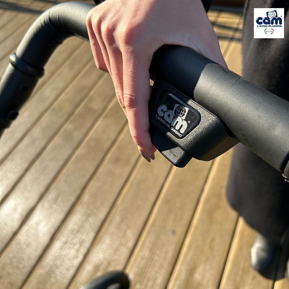 Коляска 2 в 1 CAM Modus 600 зелёный