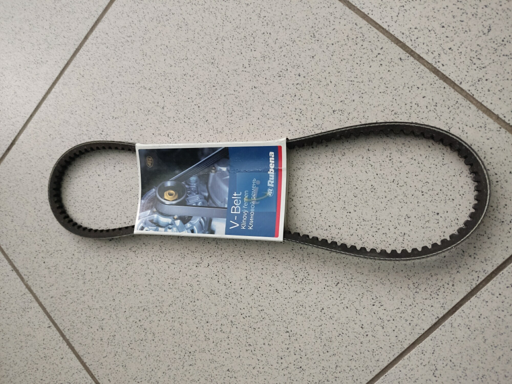 Ремень генератора ЯМЗ 236, 238 Rubena (Чехия) 8.5*8*850 (XPZ-860) зуб.