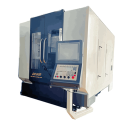 Пятиосевой фрезерный обрабатывающий центр DС630 с системой ЧПУ «Syntec 220MA-5A» LCD монитор 15”