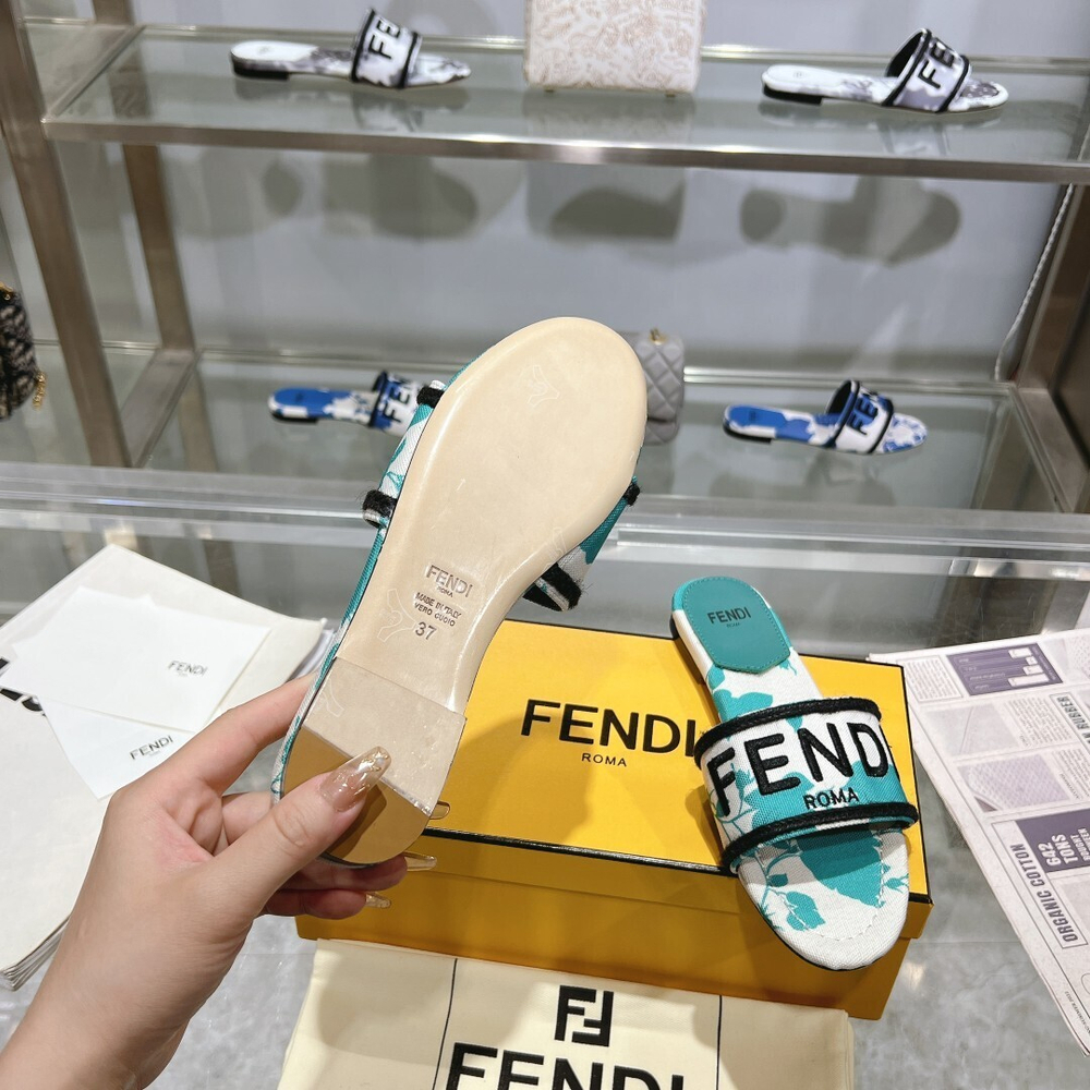 Fendi Signature Slides