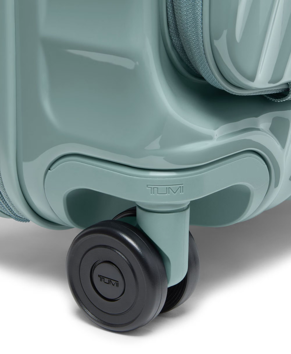 Чемодан ручная кладь с расширением/Thyme