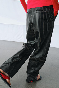 ZARA БРЮКИ ИЗ КОЖИ В ПОЛОСКУ ZW COLLECTION LIMITED EDITION, ЧЕРНЫЙ