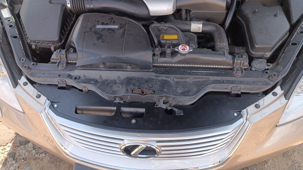 Накладка фальшрадиаторной решетки из нержавейки Lexus SC430 рестайлинг и Toyota Soarer Z40 (ПОД ЗАКАЗ)