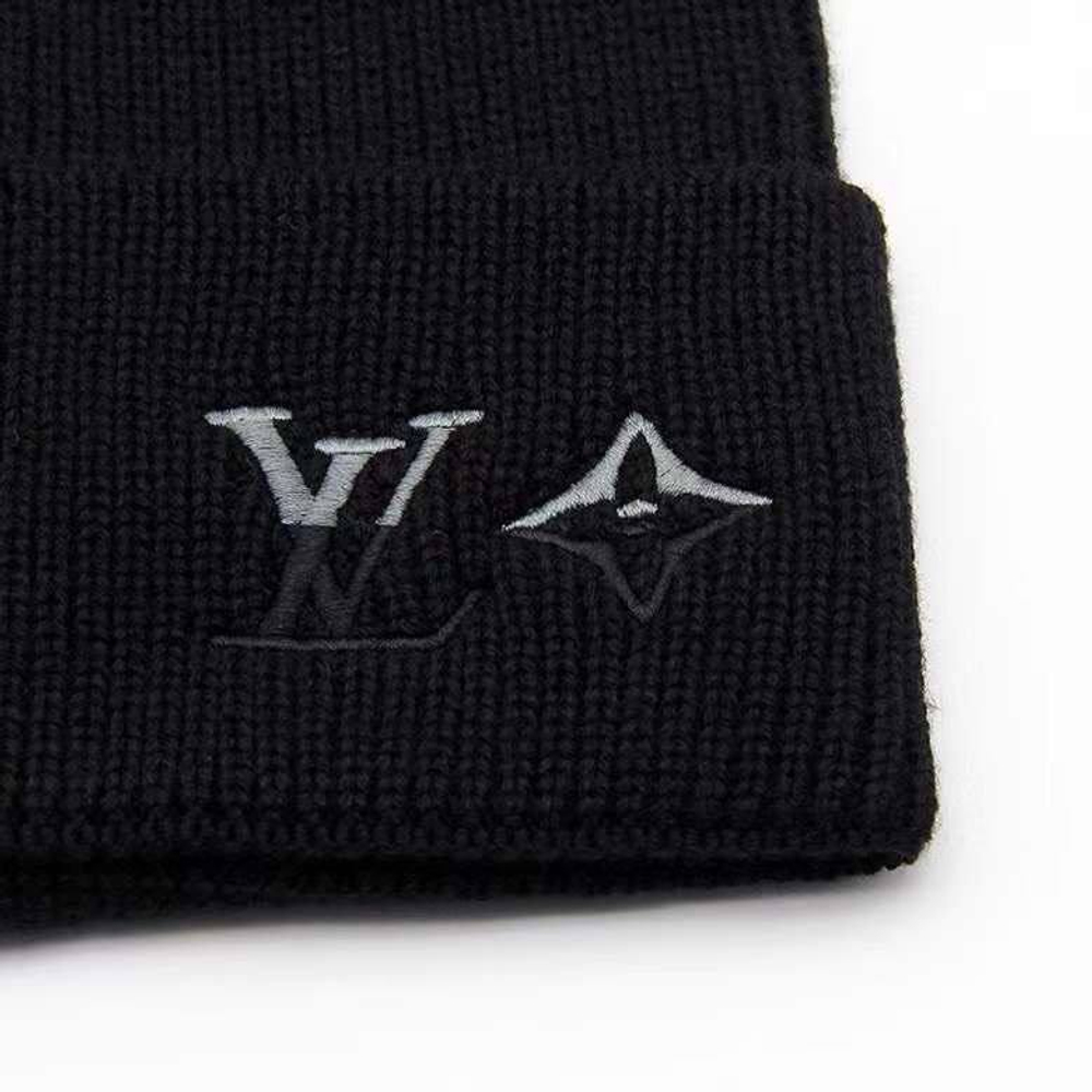 Шапка Louis Vuitton
