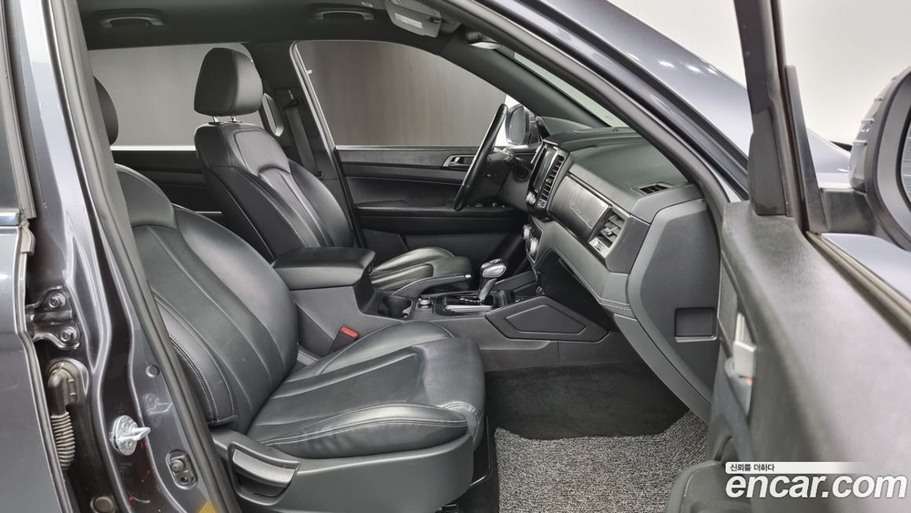 KG Mobility (Ssangyong) Rexton Sports KHAN Дизель 2.2 4WD (06.2020)