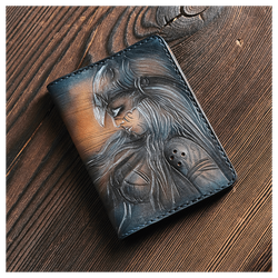 Кожаная обложка на паспорт «Ворон»