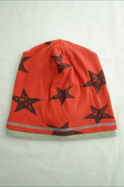 Шапка с звездочками 2/3 года