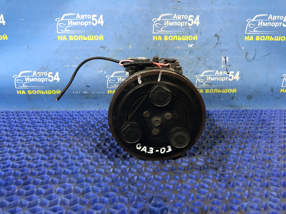 Компрессор кондиционера Honda LOGO 2000