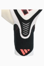Вратарские перчатки adidas Predator Pro - белый